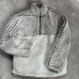 Sherpa 1/4 Zip Pullover, size M